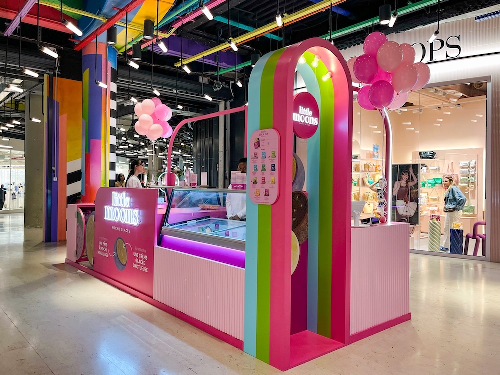 Pop up store vendant Little Moons par STRADA Marketing