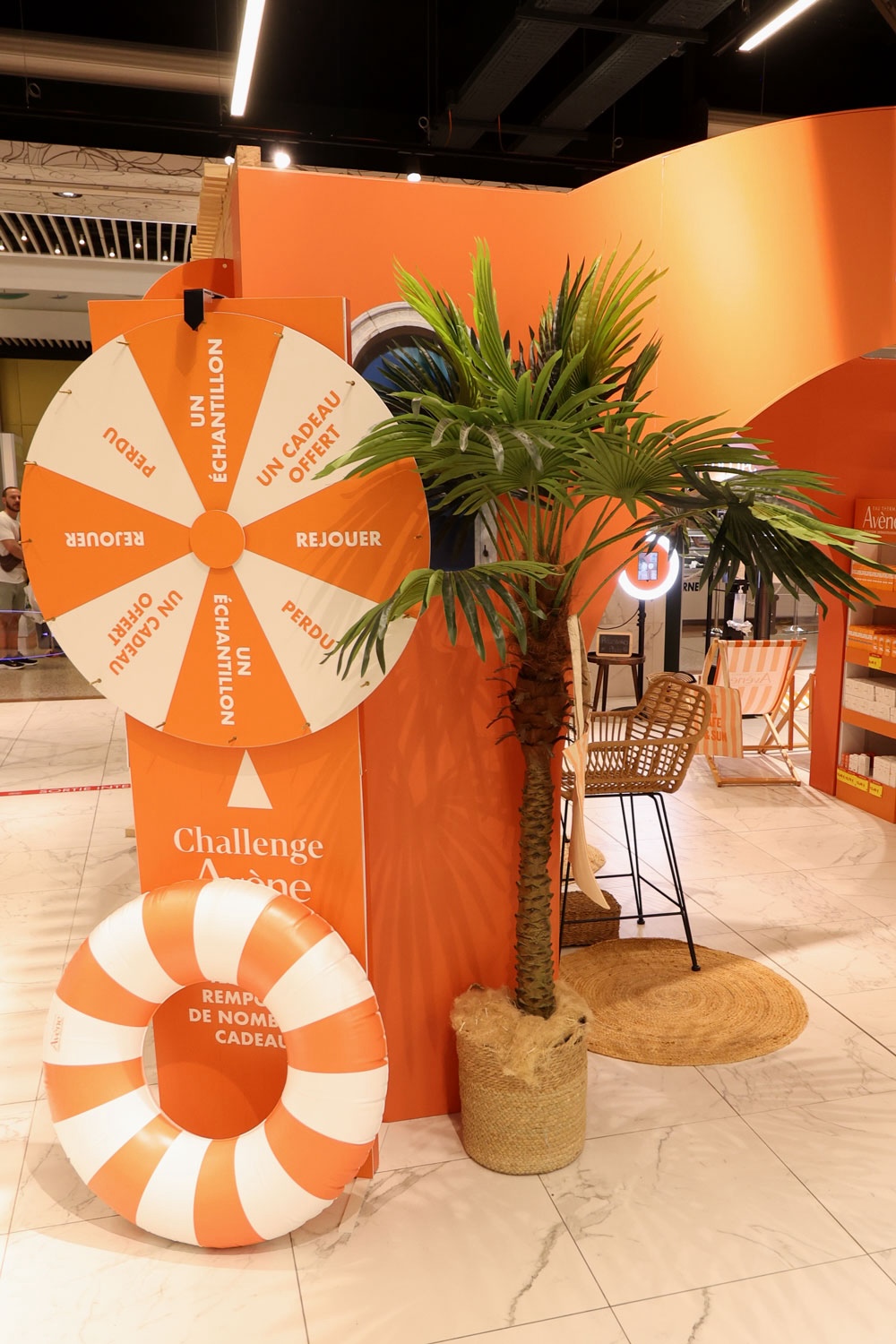 Activation magasin Avène par STRADA Marketing