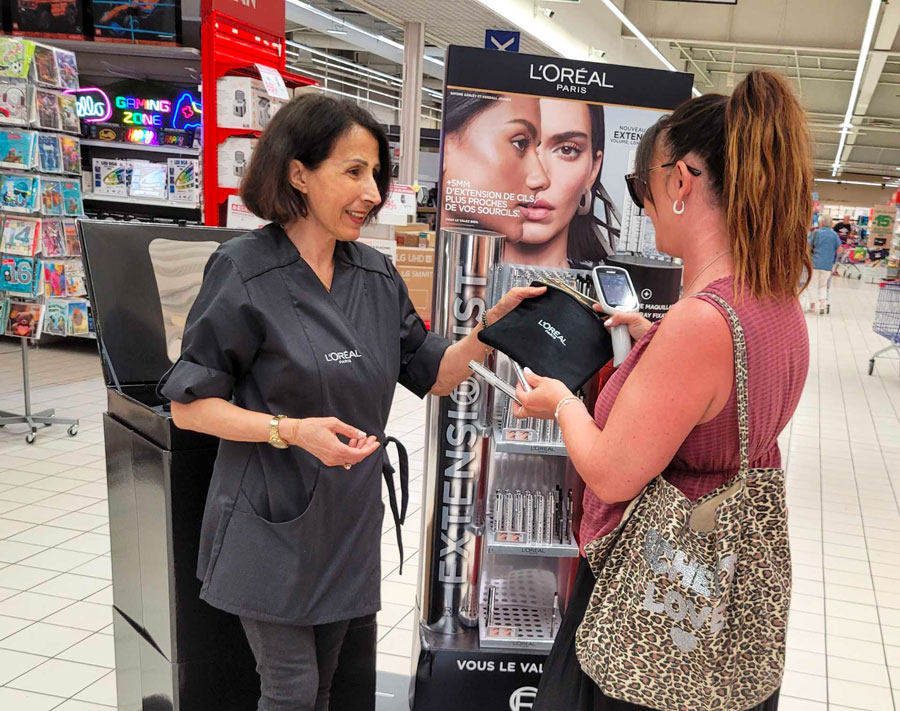 Conseillère beauté experte L'Oréal